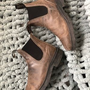Blundstones 4.5, womens 7.5/8 - grey, like NEW